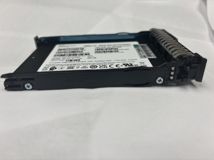 HPE P04541-B21 400gb SAS 12G WI sff 2.5inch sc ssd - Image 4