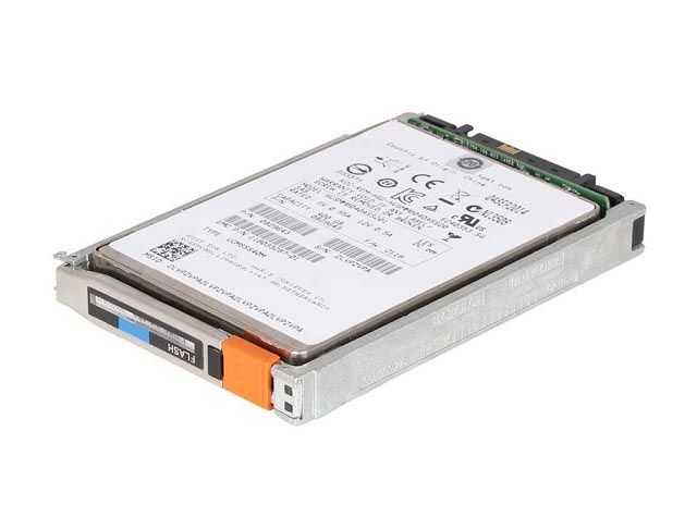D3-2S12FX-400.jpg D3-2S12FX-400 - EMC 400GB SAS SFF 2.5" Solid State Drive - Image 1
