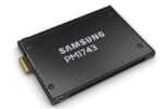 MZ3LO3T8HCJR-00B07 - Samsung PM1743 3.84TB PCIe NVMe MLC E3.S 2.5" SSD - Image 2